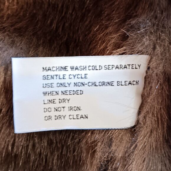 VTG Denim Jacket With Faux Fur Collar And Cuffs By Marvin Richards Women’s Large - Picture 12 of 13